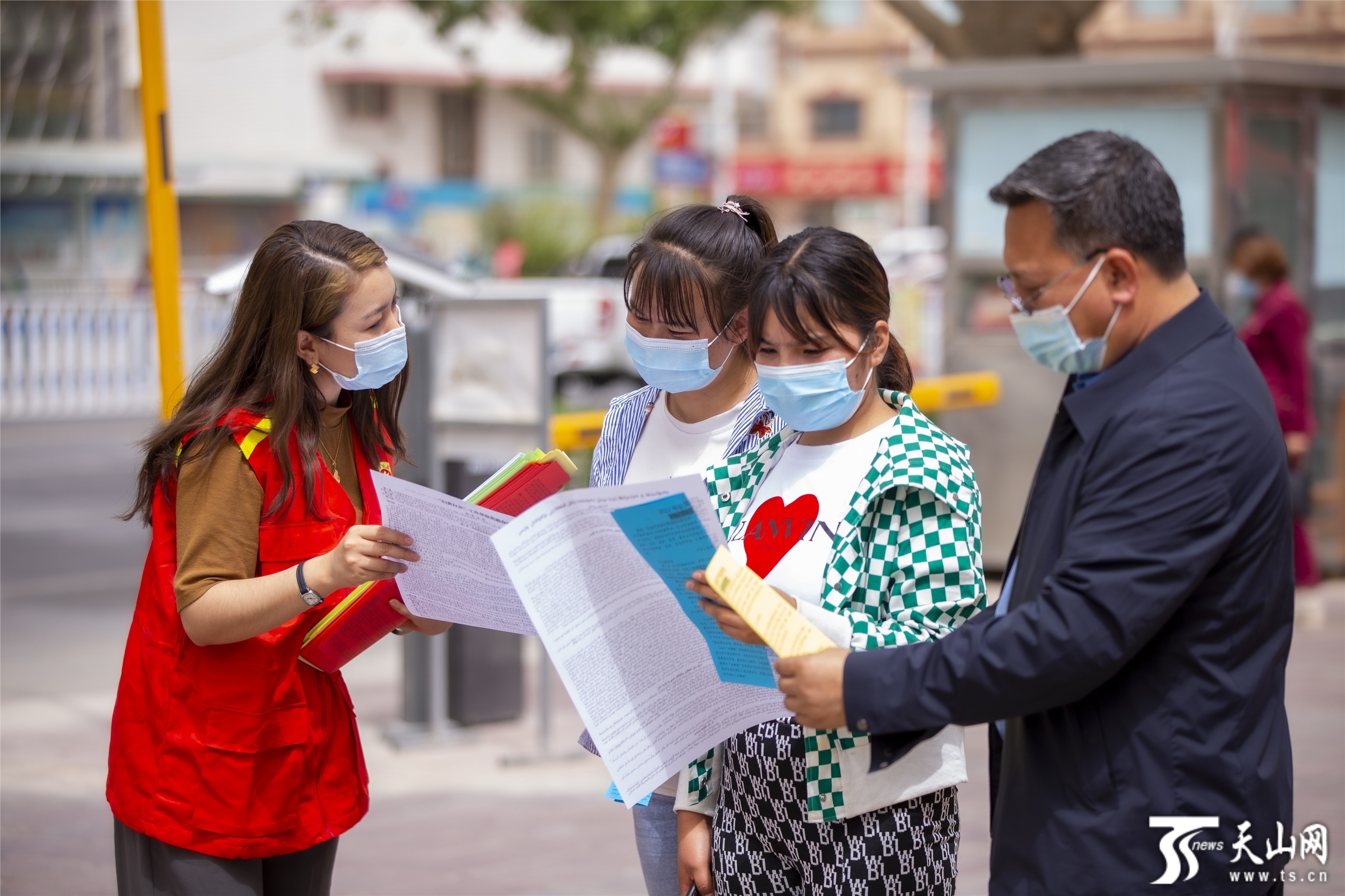 新疆地区VPN限制解析，合规与自由的平衡之道,相关图片,新疆不能用vpn吗,VPN服,VPN的,批准的VPN,第1张